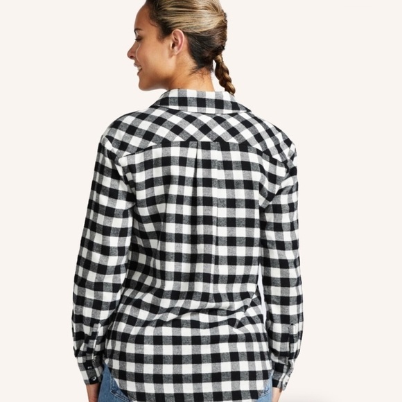NWT Peloton Buffalo Check Plaid Button Down Shirt Black/White - Picture 3 of 8
